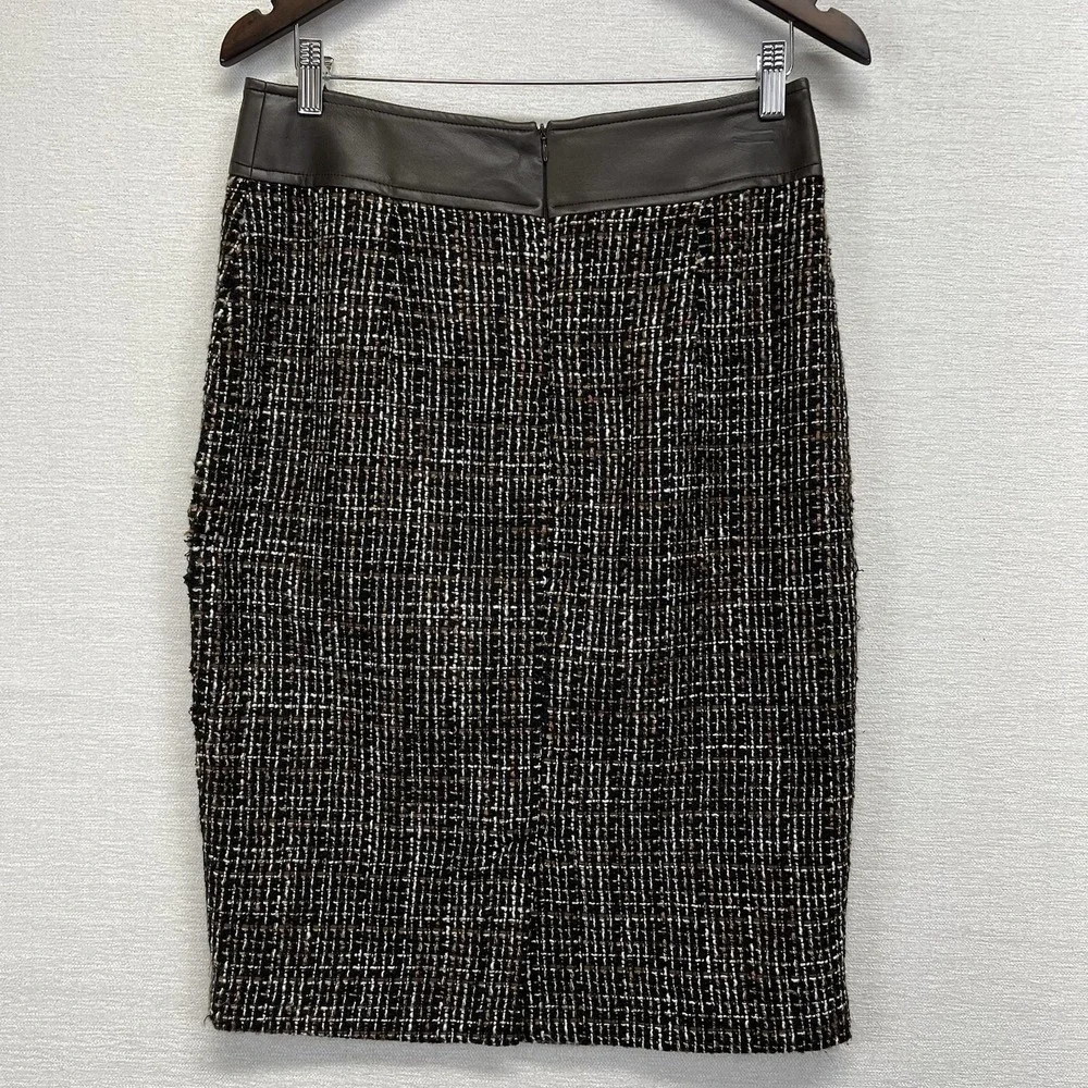 J.McLaughlin Pencil Skirt Womens 8 Brown Tweed Faux Leather Trim Back Vent‎